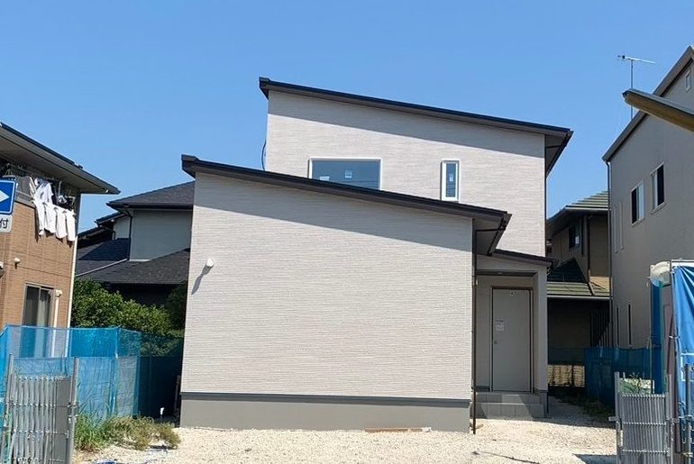 【完成お披露目会＠高砂市】将来の暮らしも考えた 勾配天井が特徴的な半平屋